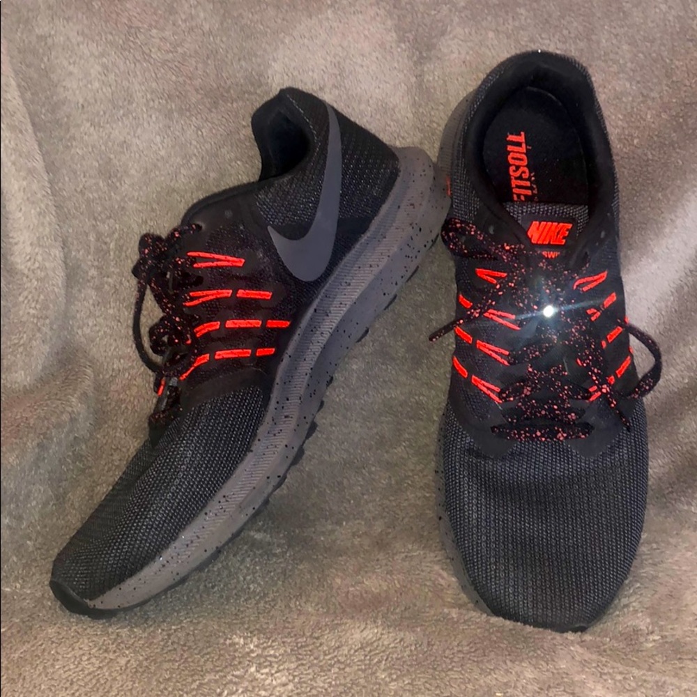 Nike Run Swift Men’s Running Shoes SZ US10.5